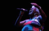 Tia Carroll y Moan Blues llenaron de energía el penúltimo día del FIJyB 2023