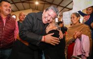 Continúa Gobernador David Monreal entrega de apoyos alimentarios a familias afectadas por los estragos de la sequía